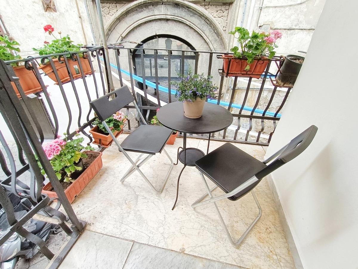 A Casa E Cardetella Apartman Nápoly Kültér fotó